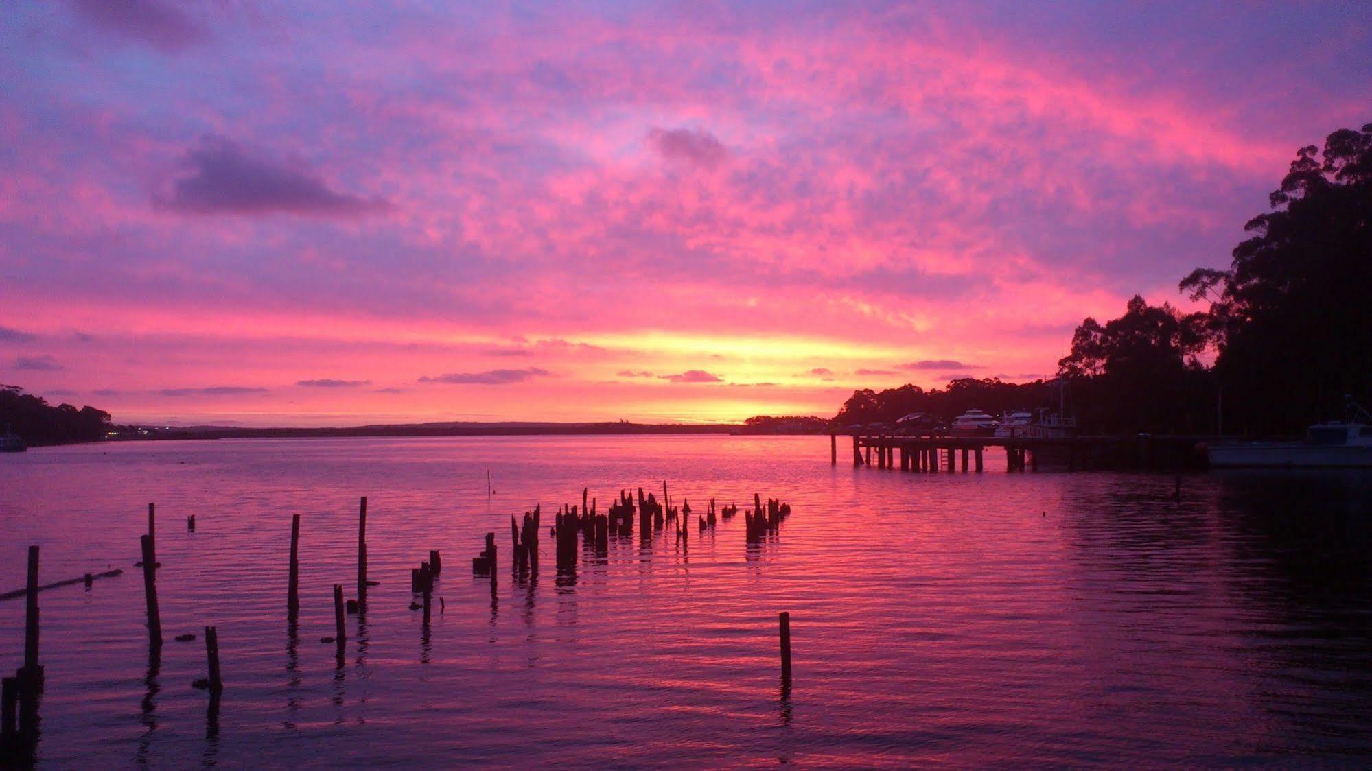 Risby Cove Boutique Hotel Strahan Buitenkant foto